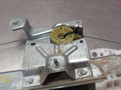 ELEVALUNAS TRASERO IZQUIERDO, FORD, KUGA (CBS)