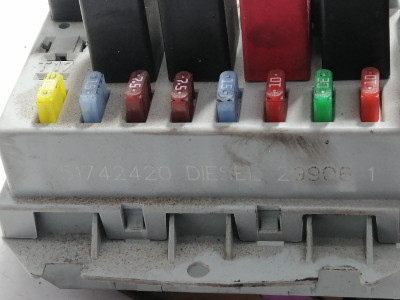 CAJA RELES / FUSIBLES, ALFA ROMEO, 147 (190)