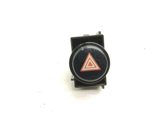  NO IDENTIFICADO TOYOTA AURIS (E18) 