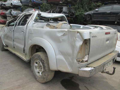 TOYOTA HILUX (KUN)