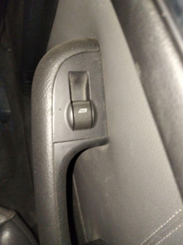 MANDO ELEVALUNAS TRASERO DERECHO Audi ALLROAD QUATTRO QUATTRO (4B5) 