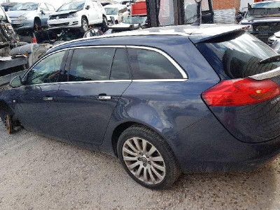 OPEL INSIGNIA SPORTS TOURER