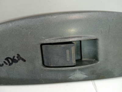 MANDO ELEVALUNAS DELANTERO DERECHO, TOYOTA, YARIS (NCP1/NLP1/SCP1)