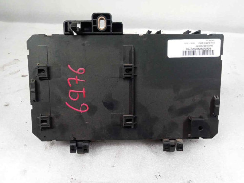 CAJA RELES / FUSIBLES OPEL ZAFIRA A 