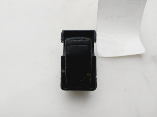 MANDO ELEVALUNAS DELANTERO DERECHO DAEWOO LACETTI 