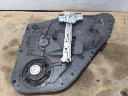  ELEVALUNAS TRASERO IZQUIERDO FORD FIESTA (CNN) 