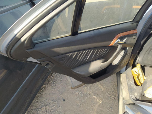  GUARNECIDO PUERTA TRASERA IZQUIERDA Mercedes-Benz CLASE S (BM 220) BERLINA 