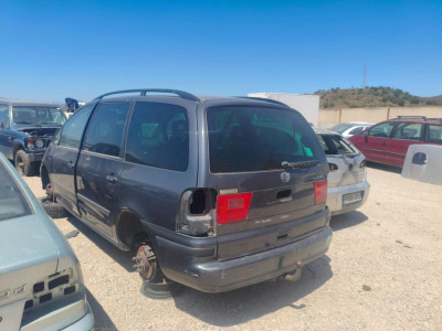 SEAT ALHAMBRA (7V9)