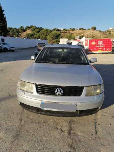 VOLKSWAGEN PASSAT BERLINA (3B2) — автомобиль-донор на запчасти 