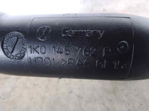TUBO Volkswagen GOLF V (1K1)(10.2003) 