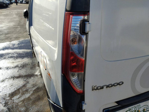 PILOTO TRASERO IZQUIERDO Renault Kangoo II (F/KW0)(2008->) Renault Kangoo II (F/KW0)(2008->) 