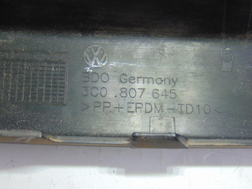  MOLDURAS DELANTERAS VOLKSWAGEN PASSAT BERLINA (3C2) 