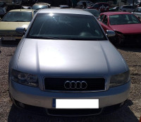 AUDI A4 BERLINA (8E)