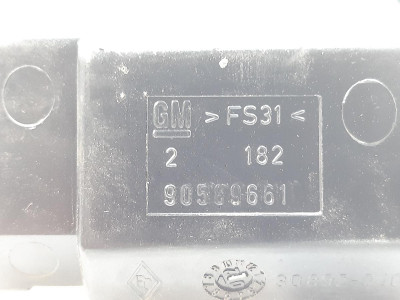 CENICERO, OPEL, ZAFIRA A