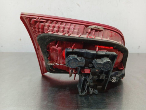  PILOTO TRASERO DERECHO INTERIOR AUDI A6 AVANT (4F5) 