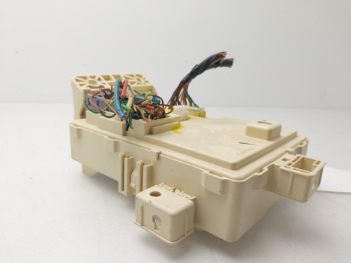 CAJA RELES / FUSIBLES Hyundai TUCSON (TL) 