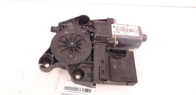 MOTOR ELEVALUNAS DELANTERO DERECHO, RENAULT, MEGANE III BERLINA 5P