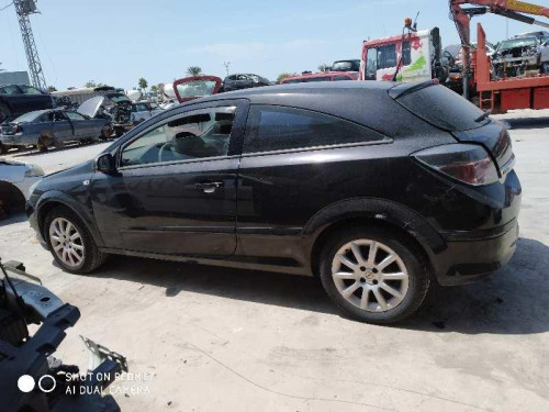  OPEL ASTRA H GTC 