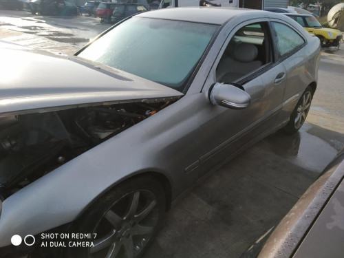  MERCEDES-BENZ CLASE C (BM 203) SPORTCOUPE 