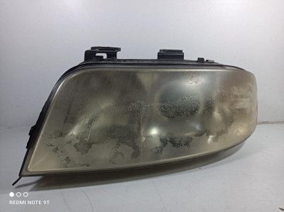 FARO IZQUIERDO, Audi, A6 BERLINA (4B2)