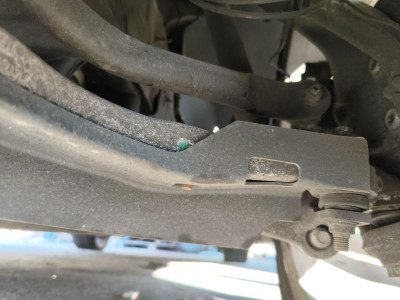 BRAZO SUSPENSION DELANTERO IZQUIERDO
