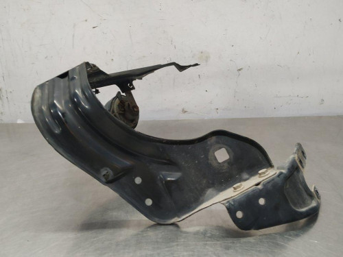  SOPORTE FARO DERECHO Mercedes-Benz CLK (BM 209) COUPE 