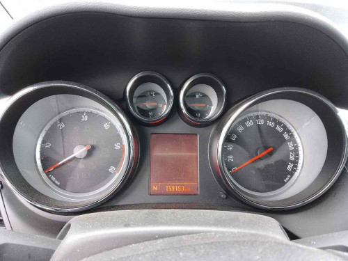 CUADRO INSTRUMENTOS Opel ZAFIRA C TOURER 