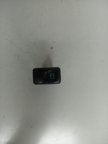  NO IDENTIFICADO KIA SPORTAGE 