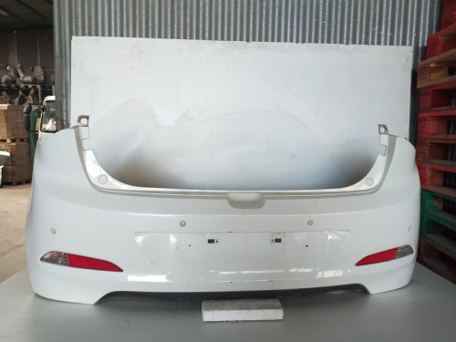  PARAGOLPES TRASERO HYUNDAI I20 (GB) 