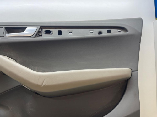 GUARNECIDO PUERTA DELANTERA DERECHA AUDI Q5 (8R) 