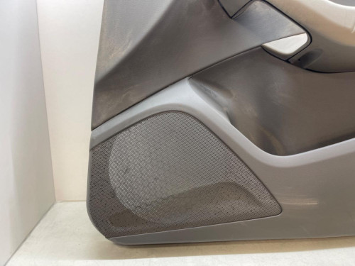 GUARNECIDO PUERTA DELANTERA DERECHA AUDI Q5 (8R) 