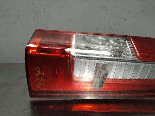 PILOTO TRASERO DERECHO Nissan NV400 FURGON (X62) 