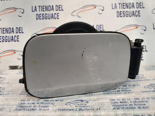  TAPA EXTERIOR COMBUSTIBLE 