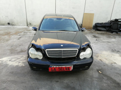 MERCEDES-BENZ CLASE C (BM 203) BERLINA