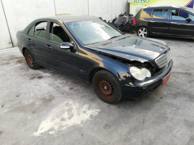 MERCEDES-BENZ CLASE C (BM 203) BERLINA