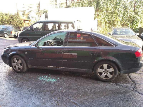  AUDI A6 BERLINA (4B2) 