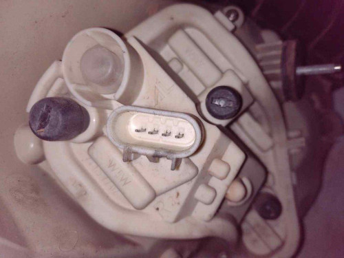  PILOTO TRASERO DERECHO Opel ASTRA J BERLINA 5P 