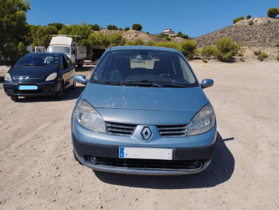 RENAULT SCENIC II (JM)