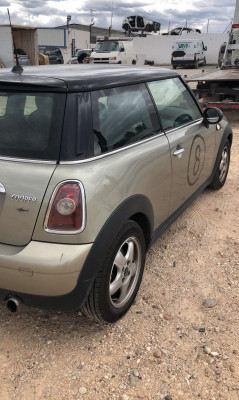 BMW MINI (R56)