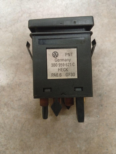 INTERRUPTOR VOLKSWAGEN PASSAT BERLINA (3B3) 