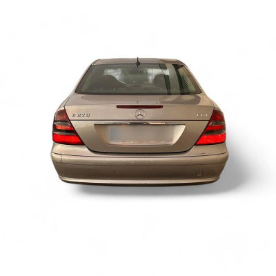 MERCEDES-BENZ CLASE E (BM 211) BERLINA