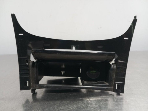  CENICERO, OPEL, INSIGNIA BERLINA 