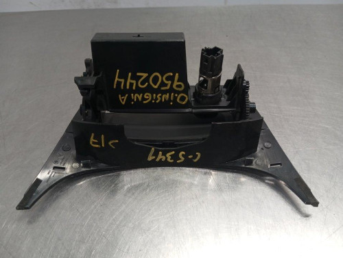  CENICERO, OPEL, INSIGNIA BERLINA 