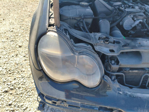  FARO DERECHO MERCEDES-BENZ CLASE C (BM 203) BERLINA 