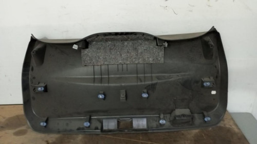  GUARNECIDO PORTON TRASERO RENAULT CAPTUR I 
