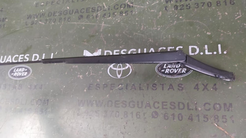 BRAZO LIMPIA DELANTERO DERECHO Seat ARONA (KJ) 