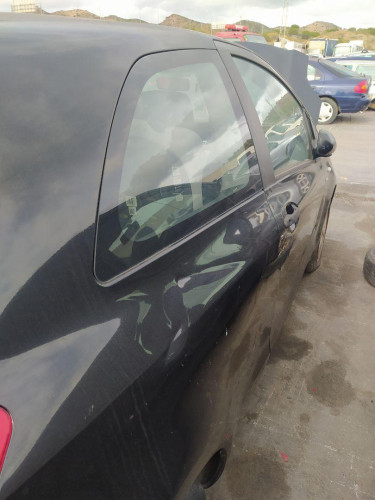 LUNA TRASERA DERECHA Toyota YARIS (KSP9/SCP9/NLP9) 