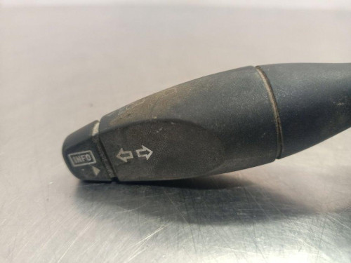  MANDO INTERMITENTES FORD FOCUS BERLINA (CAK) 