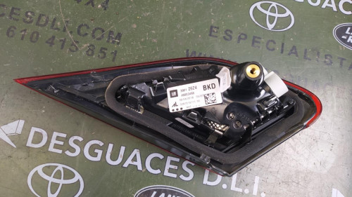 PILOTO TRASERO DERECHO OPEL CORSA E 