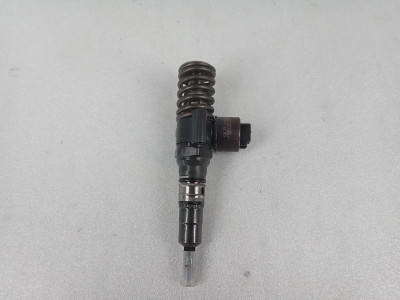 INYECTOR, VOLKSWAGEN, GOLF V (1K1)(10.2003)